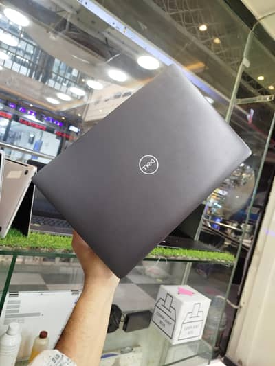 Dell Latitude 5300 Core i5 8th Generation 8GB Ram 256 SSD GB 13.3"