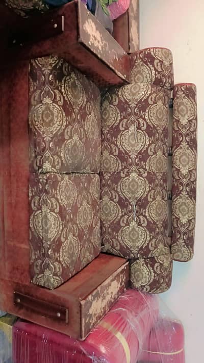 2 seater 2 sofas  only washing bus thory sy raf han