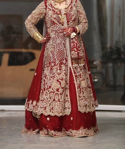 Bridal lehnga for Rent (50,000)
