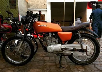 Gto tank with custom made tapay, imported front and back mudguard.