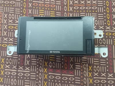 Toyota Yaris 1.5 ATIV X Head unit - Genuine LCD
