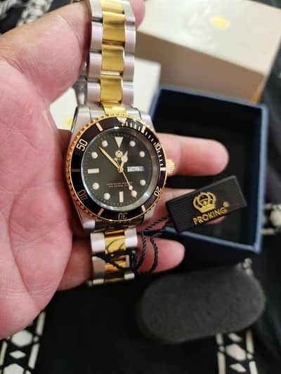 Proking watch slim and beautiful New box pack condition scrolling dail