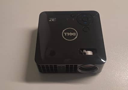 Dell M110 Ultra Mobile Projector