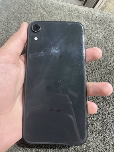 Iphone xr used (8/10) 128gb (jv)
