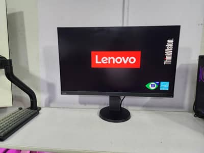 Lenovo 32" 4K IPS 10bit colors  DCI-P3  USB-C Monitor