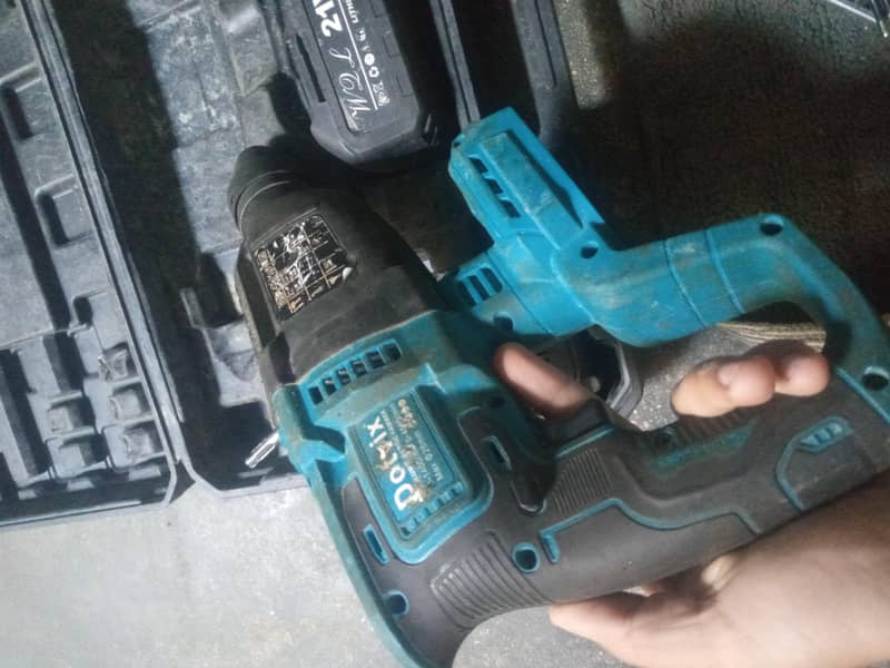 Hammer Drill 1