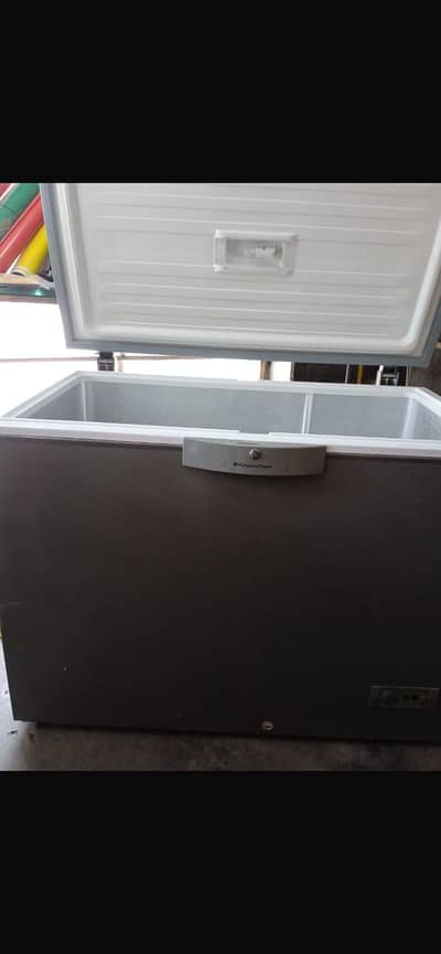 Dawlance Deep Freezer