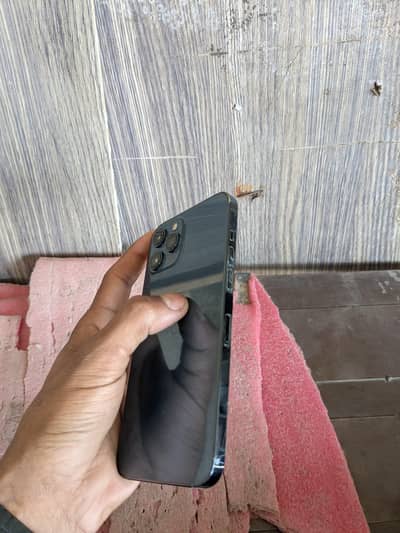 iphone 12 pro max  (baypass) 256gp