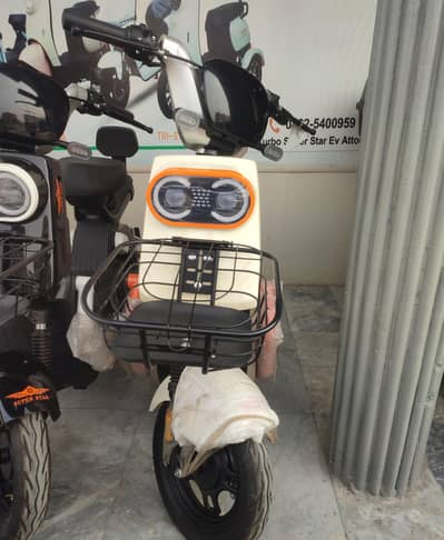 super star scooty good condition