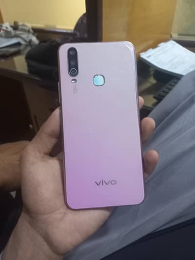 VIVO  Y 17