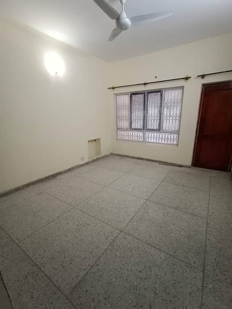 Beautiful Upper Portion For Rent In I-10 - Portions & Floors - 1112124589