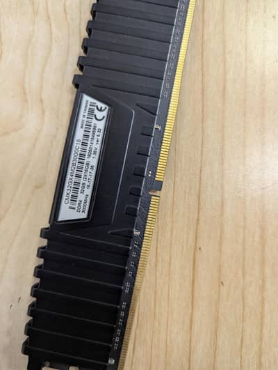 Corsair Vengeance RGB Pro 32GB (2x16GB) DDR4 3000MHz