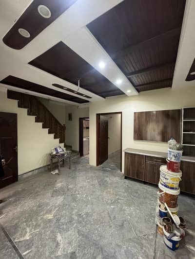 3.5 Marla Full House For Rent VIP Location