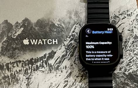 Apple Watch Ultra 2 Black Titanium 100% Battery Health