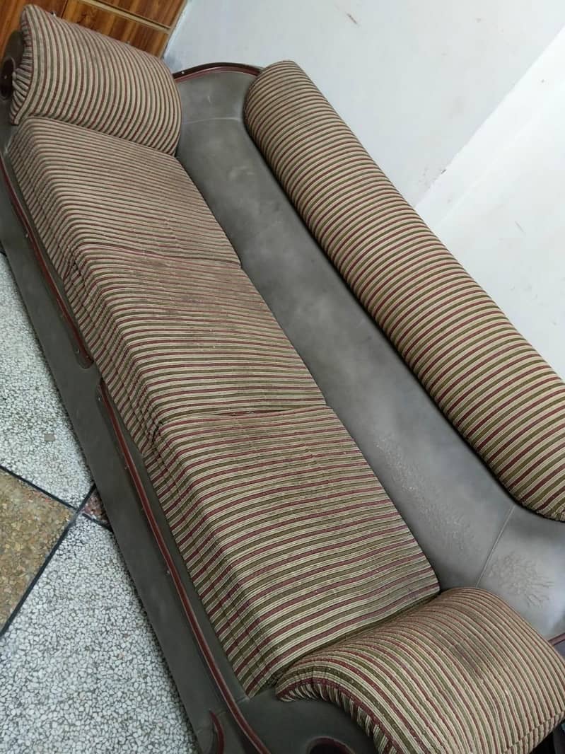 Sofa Set 3,2,1 sets 0
