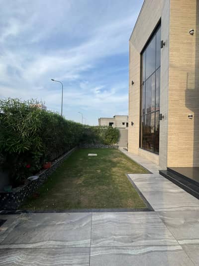 1 Kanal Brand New Luxury House For Sale With Original Photos