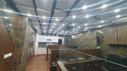 Fully Furnished 850 Square Feet Commercial/Corporate Office for Rent in Gulberg 3, Lahore