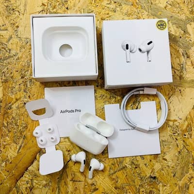 Airpods pro 2 with box charger and extra eartips