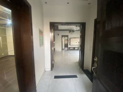 10 Marla House available for rent DHA Phase-5 Block-D
