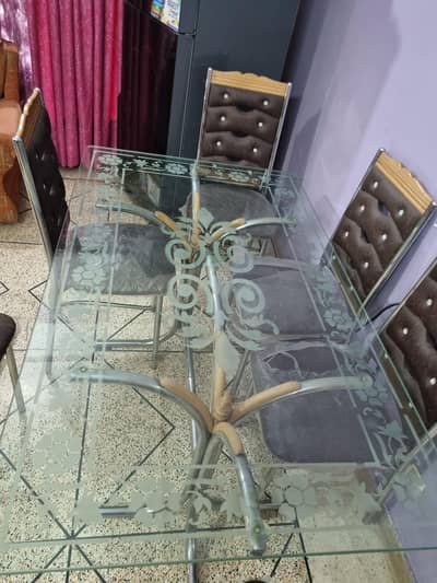 6chairsand1diningtable