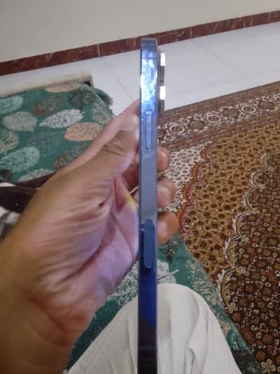 I phone 13 pro max jv