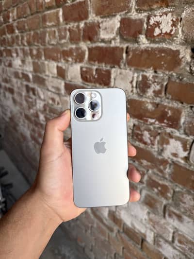 Iphone 15 pro max jv