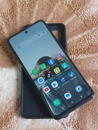 Infinix Hot 40i