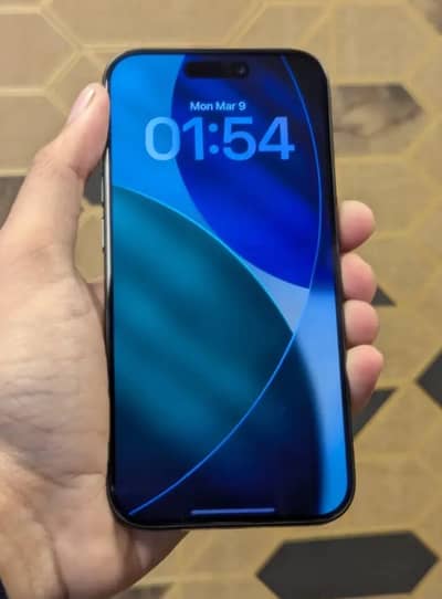 iPhone 15 Pro Max