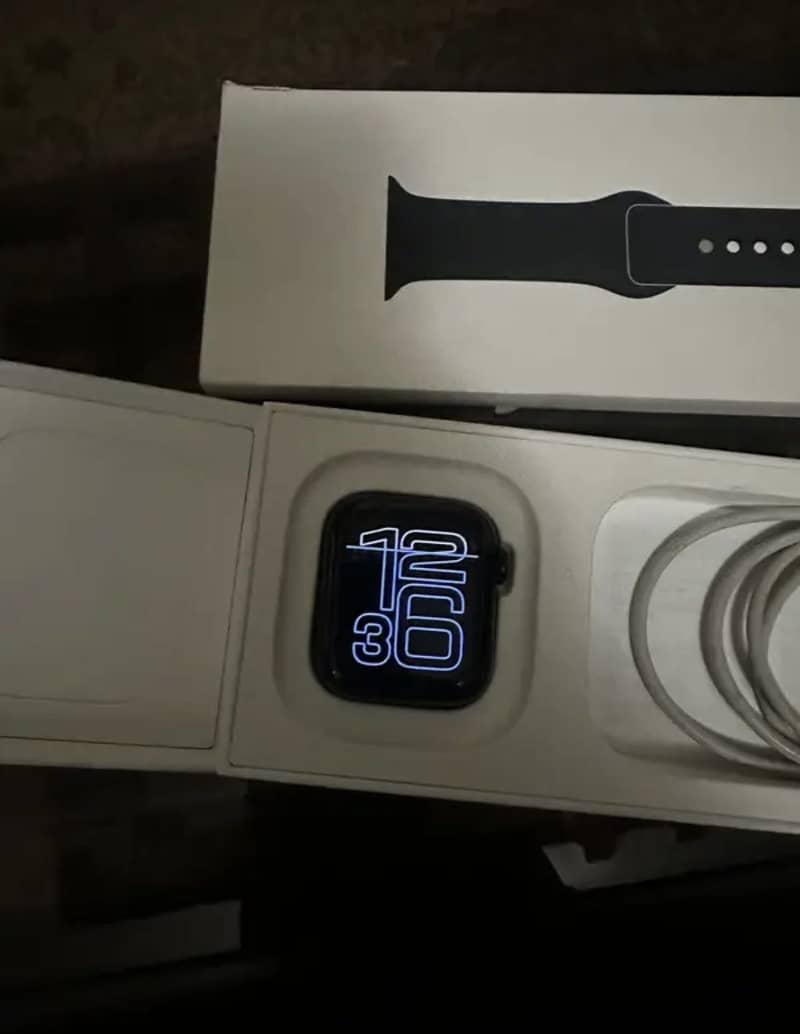 Apple Se second Generation 1