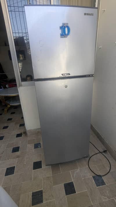 waves Refrigerator