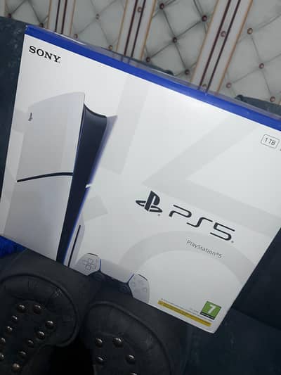PS5 slim disc addition