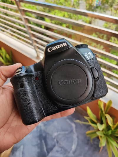 Canon 6d dslr camera body only 1080p video