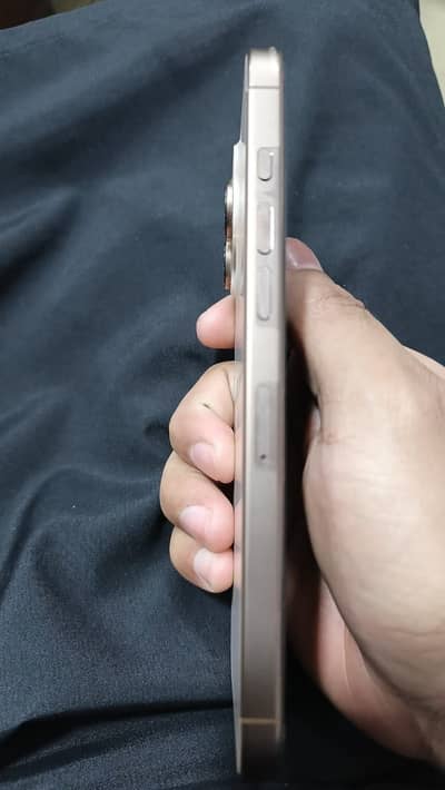 Iphone 16 pro max 256 gb pta approved