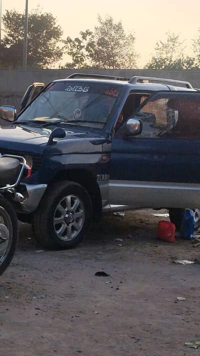 Mini pajaro plz call o3oo3o3ooo8