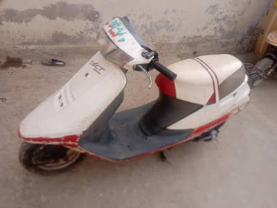 orignal hunda scooty