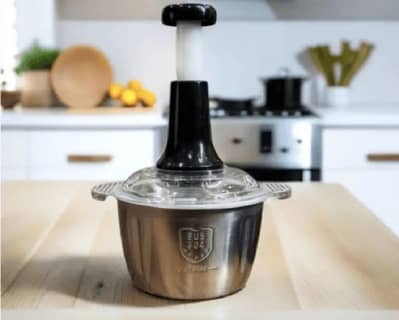 Manual stainless steel chopper