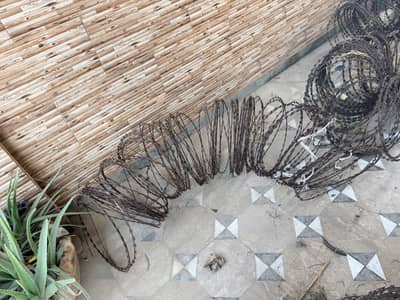 Used Razor wire for sale at half rate