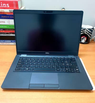 I5 8th gen 16gb ddr4 256 gb ssd dell latitude 5700