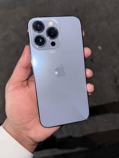 Apple i phone 13 pro jv