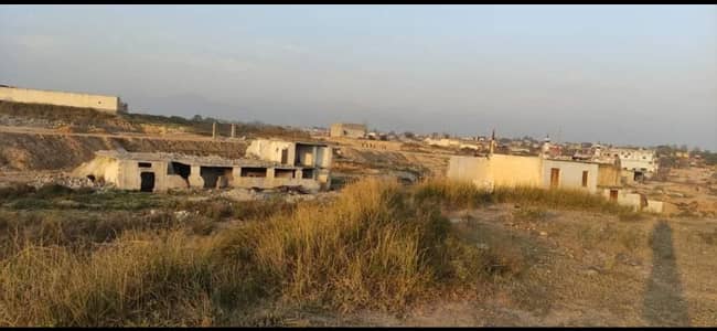 10 Marla Corner Plot for sale in Islamabad F-14 Near Motorway New Islamabad International Airport main Srinagar highway