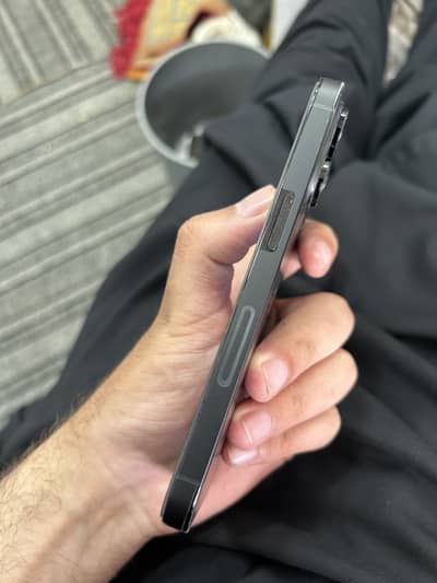 Iphone 14 Pro JV with box