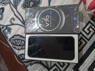 Vivo V70 5G 12/256