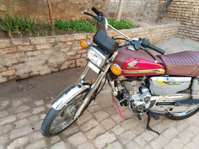 10/10 ہنڈا 125 سلف سٹارٹ کنڈیشن 10/10ہے