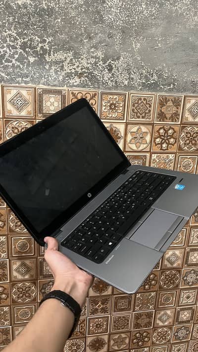 Hp elitebook i7 4gen