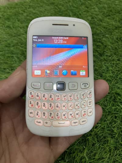 BlackBerry Curve 9320 – PTA Approved Genuine Phone