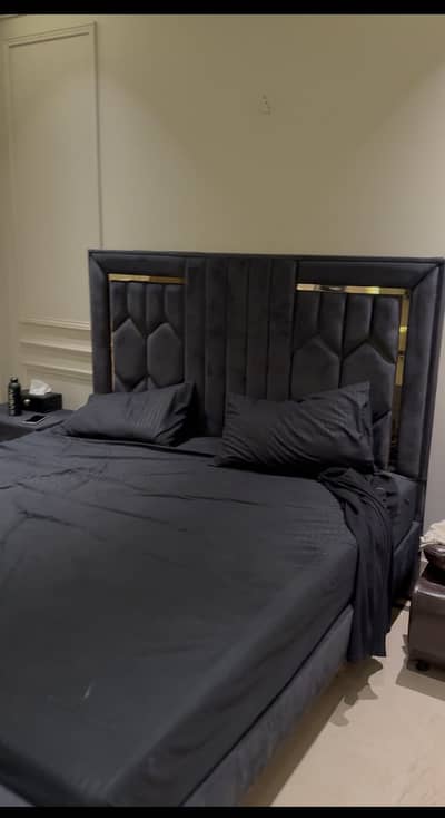 King Size Bed for Sale – Brand New Condition