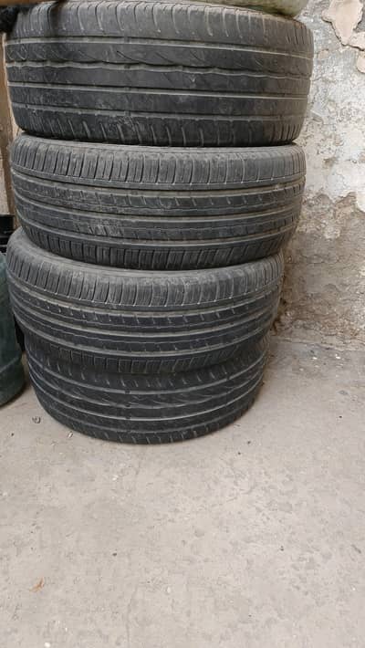 Honda civic X 2018 shape tyre size ( 215/55/16 )