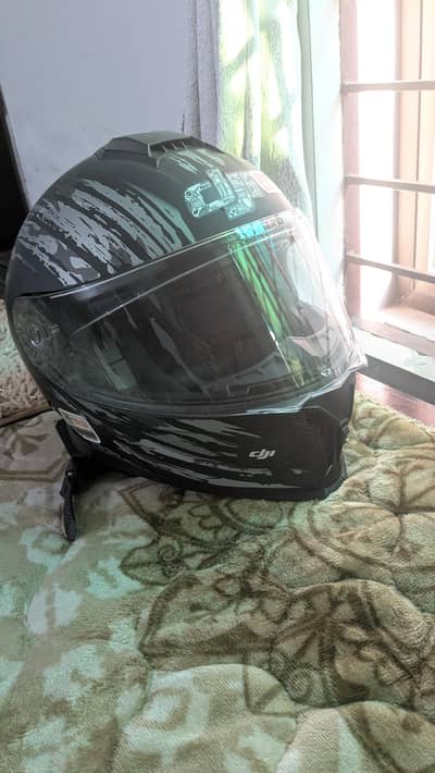 aadora moto vlogging Helmet with stickers