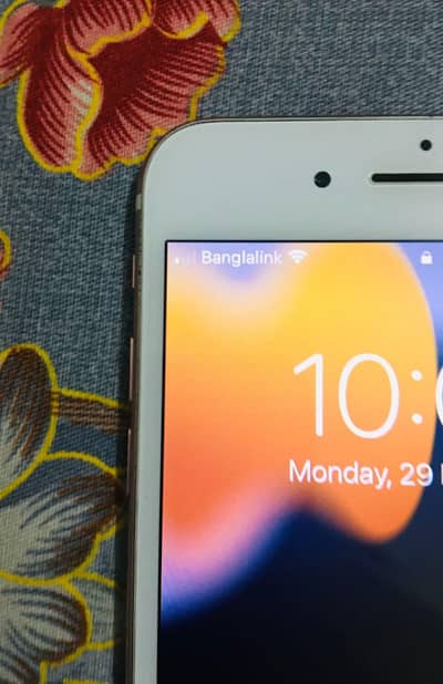 iphone 7 plus 128 GB my WhatsApp number 0329-26-68-929