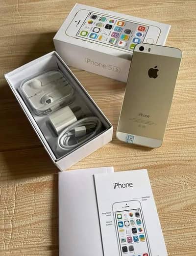 I phone 5S for sale my WhatsApp number 03457084434